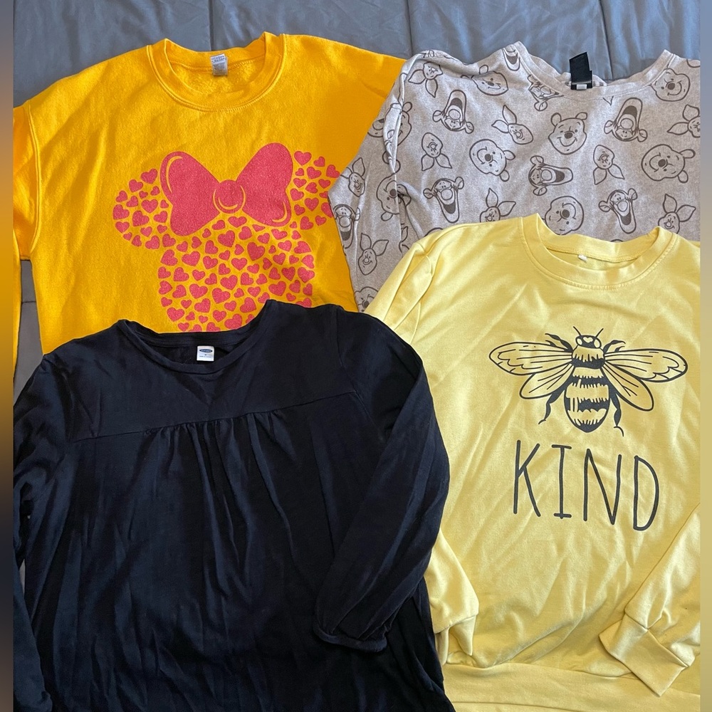 Women’s Shirt Sweater Bundle Size Medium